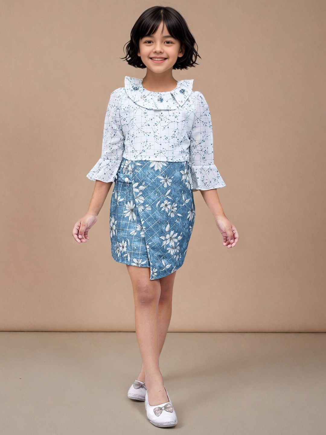 

Toonyport Girls Floral Printed Bell Sleeve A-Line Dress, Blue