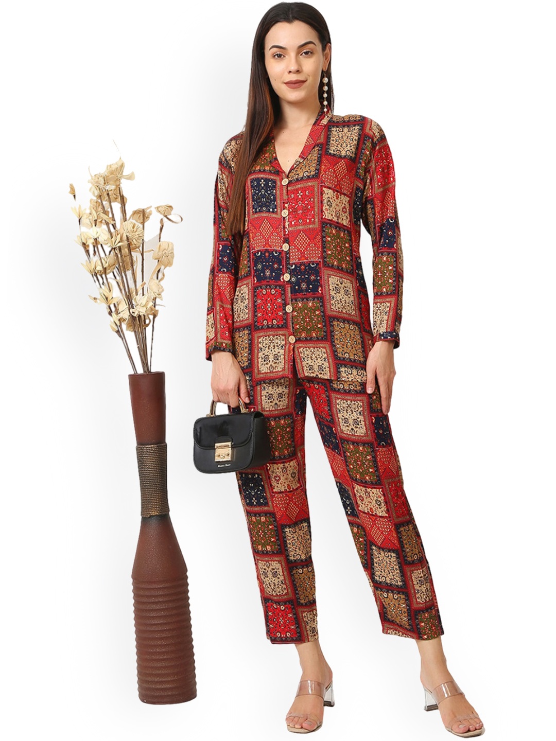 

Ziva Fashion Ethnic motifs Printed Collar Neck Shirt & Trousers Co-Ords, Red