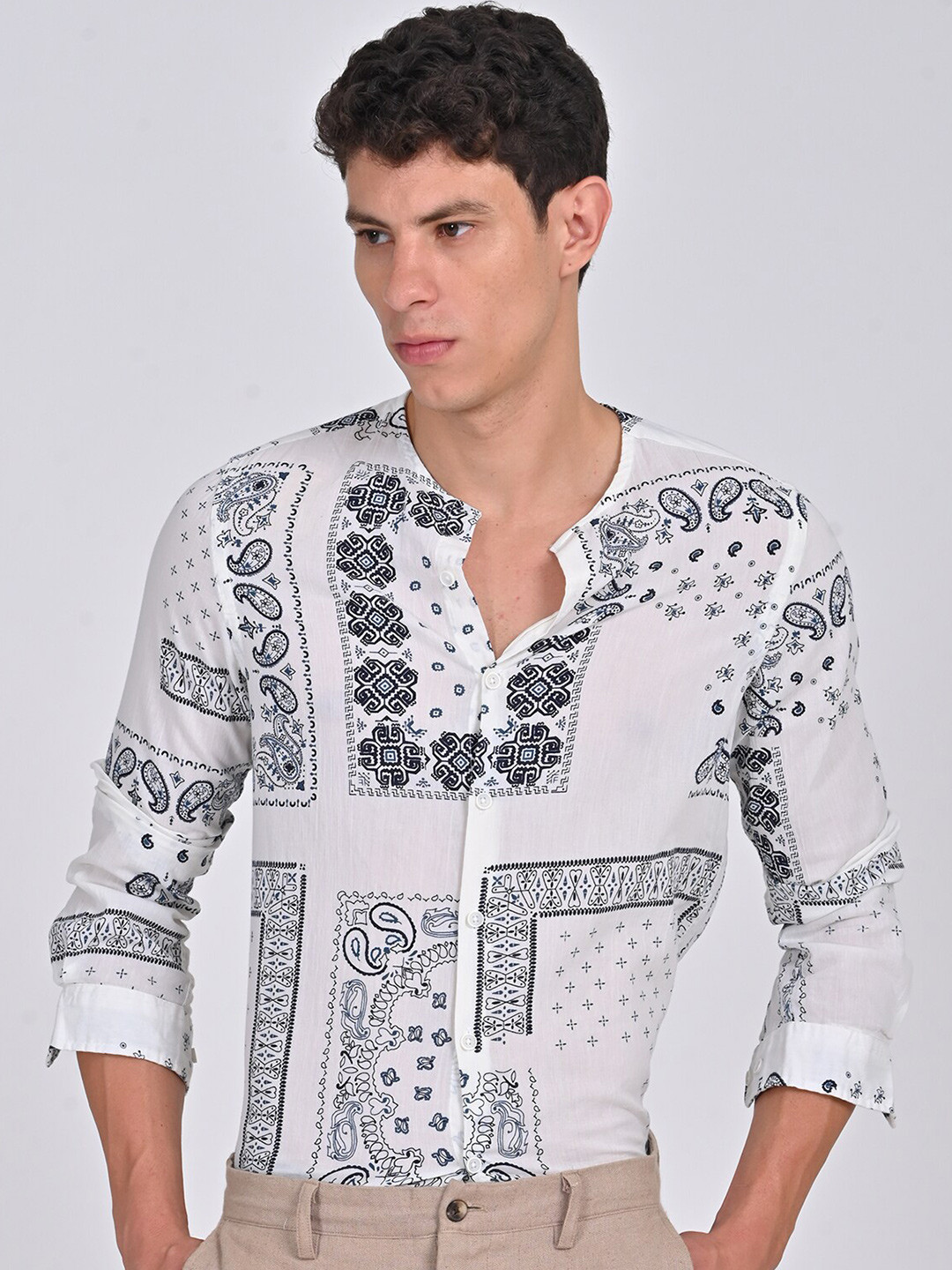 

POE Men Ethnic Motifs Printed Mandarin Collar Smart Slim Fit Pure Cotton Casual Shirt, White