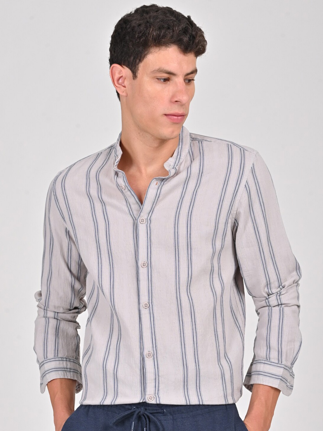 

POE Men Smart Slim Fit Opaque Striped Casual Shirt, Beige