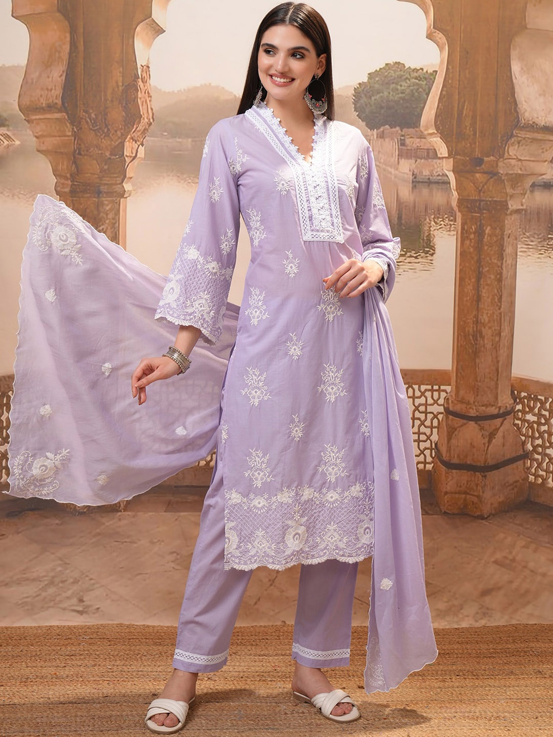 

Vishudh Ethnic Motifs Embroidered Regular Pure Cotton Kurta with Trousers & With Dupatta, Purple