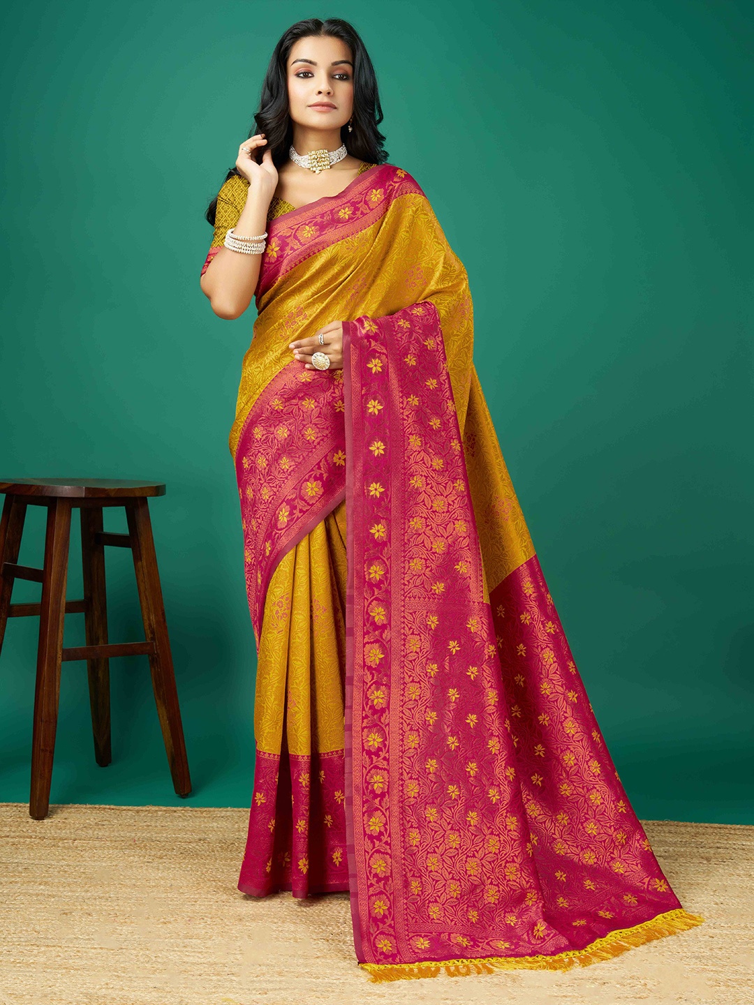 

KIMISHA Floral Zari Silk Blend Saree With Blouse Piece, Mustard