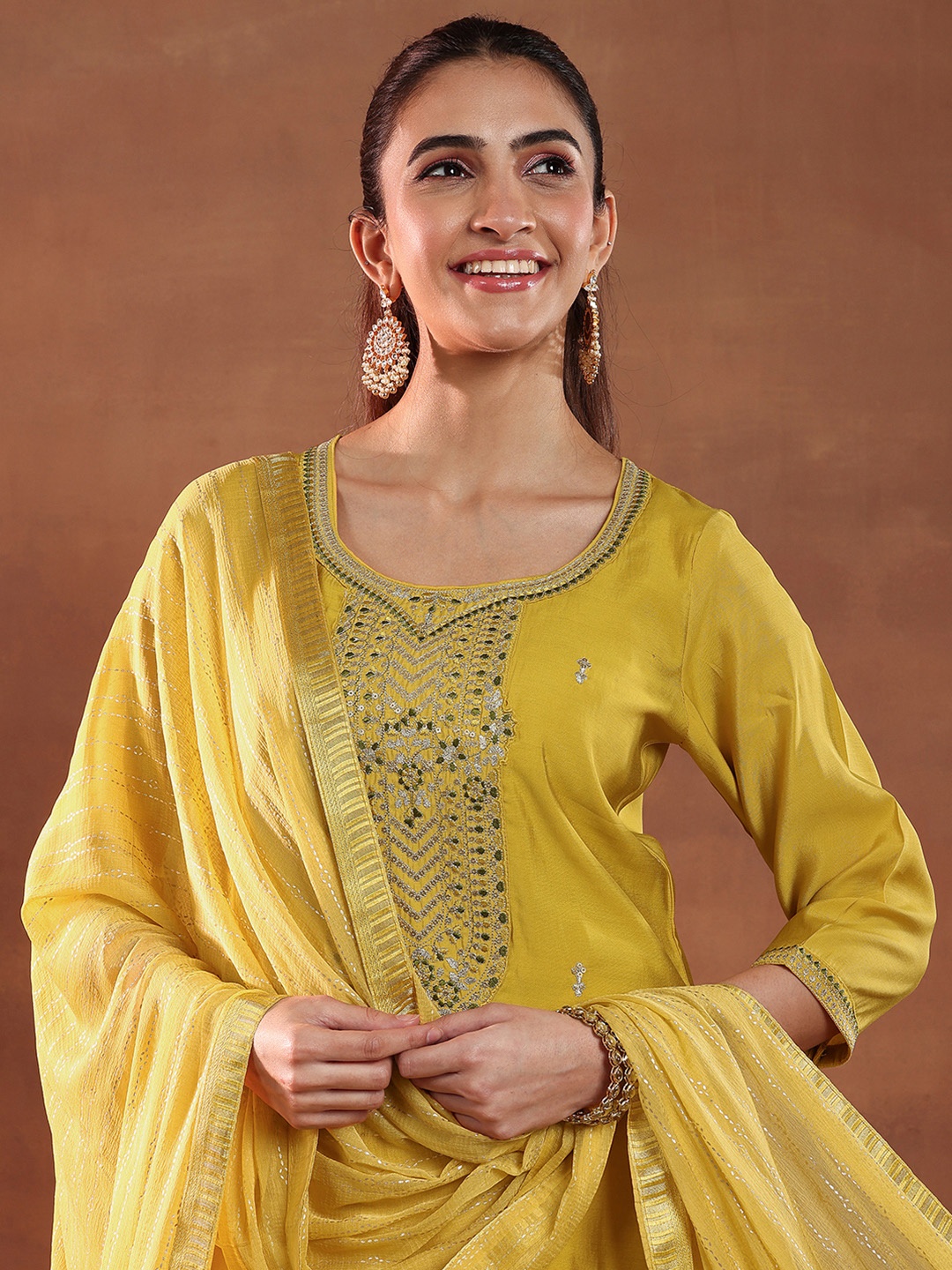 

Gerua By Libas Floral Yoke Design Regular Sequinned Kurta With Trousers & Dupatta, Yellow