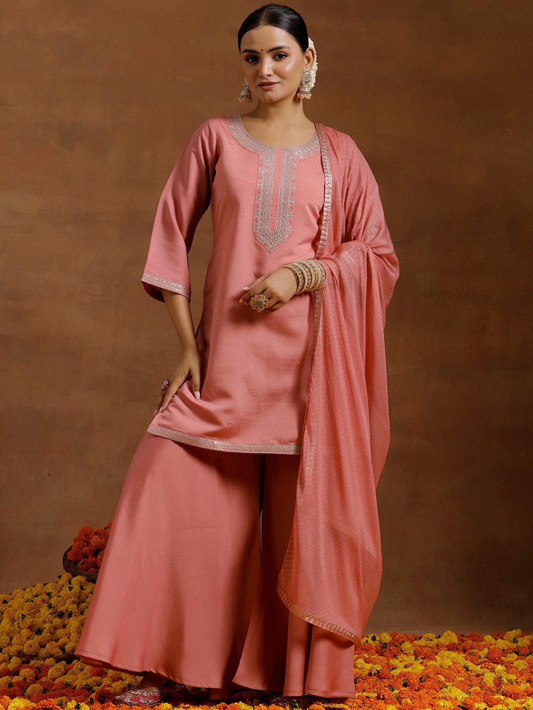 

Gerua By Libas Ethnic Motifs Yoke Design Sequinned Kurta with Palazzos & Dupatta, Peach