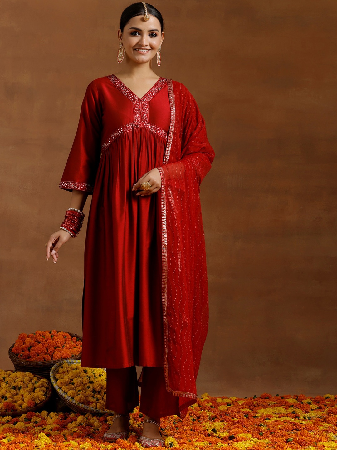 

Libas Embroidered Regular Mirror Work Kurta With Trousers & Dupatta, Red