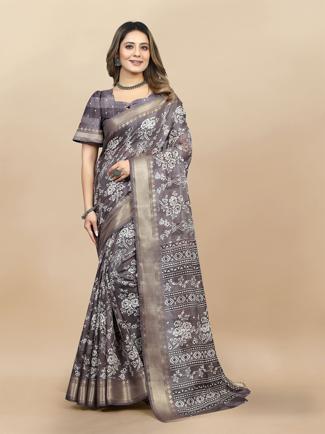 

KIMISHA Floral Zari Cotton Blend Saree With Blouse Piece, Grey