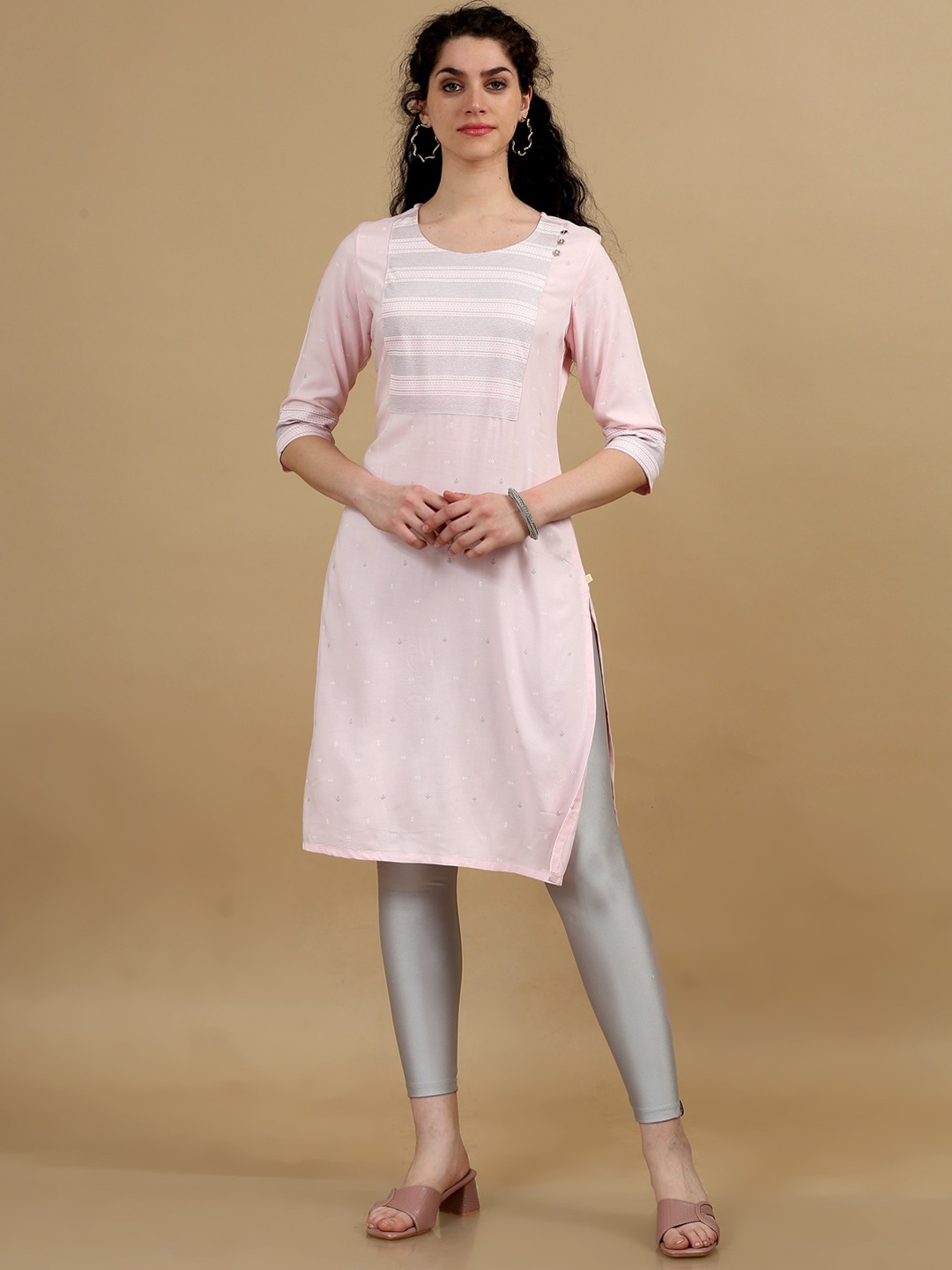 

Marcia Round Neck Cotton Thread Work Kurta, Pink