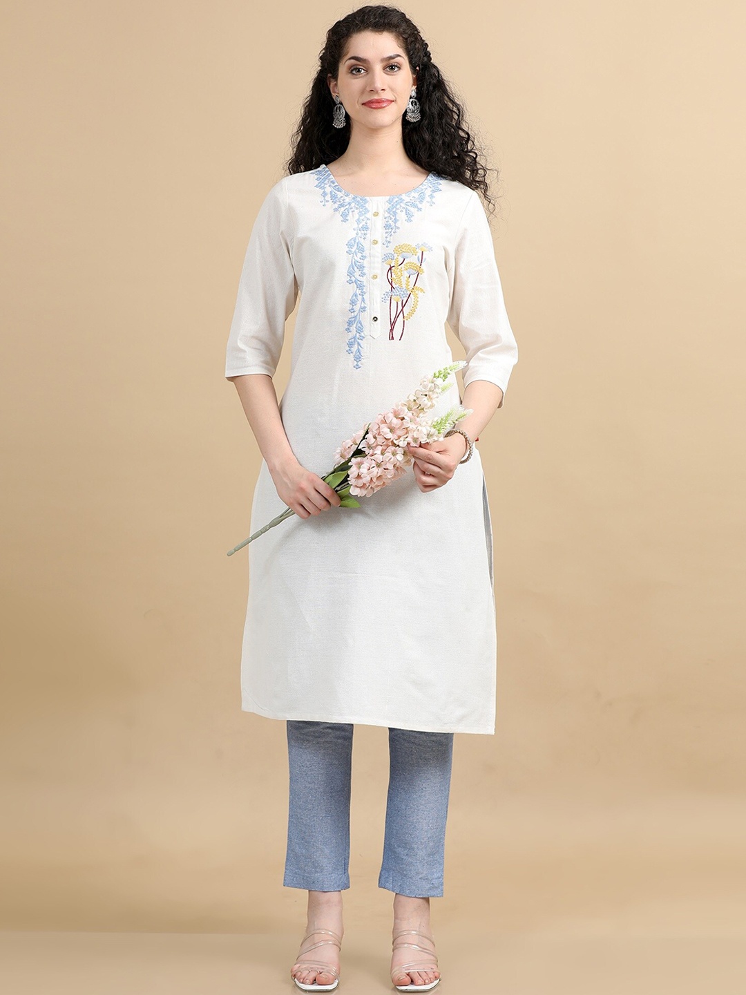 

Marcia Floral Embroidered Thread Work Pure Cotton Straight Kurta with Trousers, White