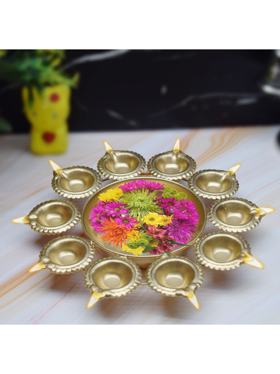 

Fashion Bizz Metal Decorative Bowl, Gold