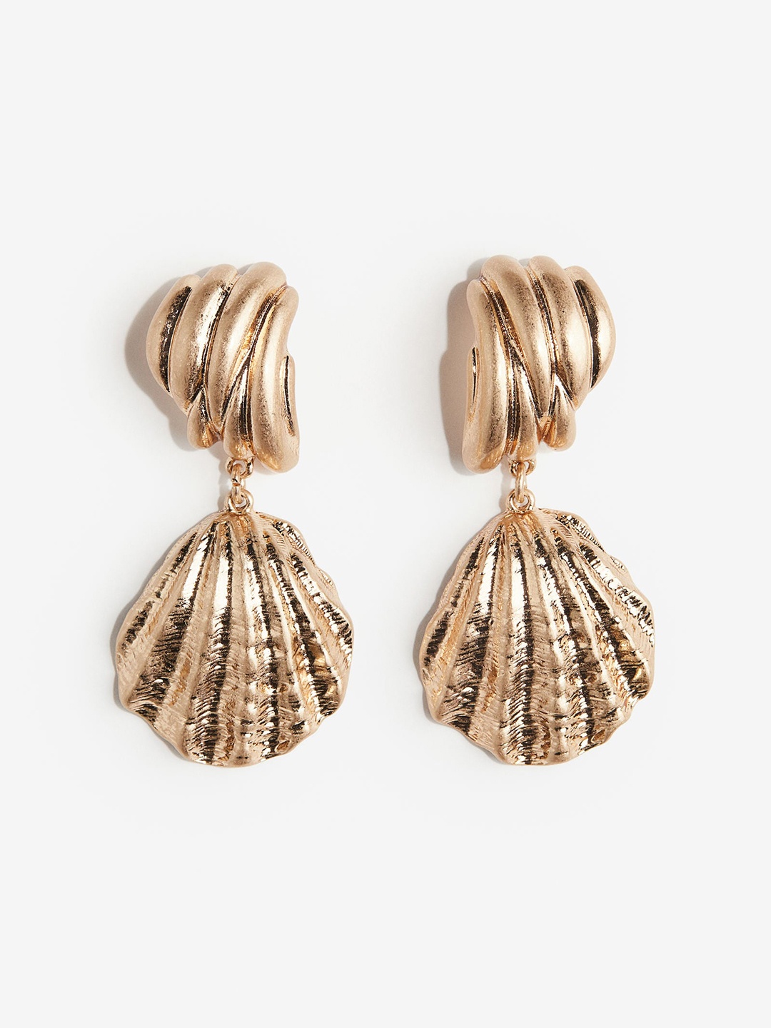 

H&M Shell-Shaped Pendant Earrings, Gold