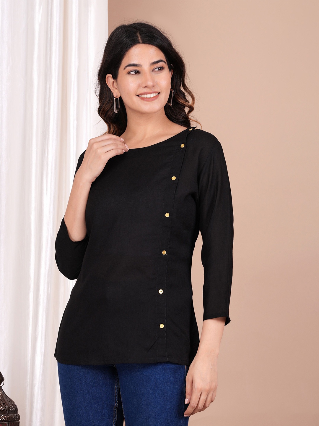 

GLIDER GIRL Round Neck Regular Top, Black