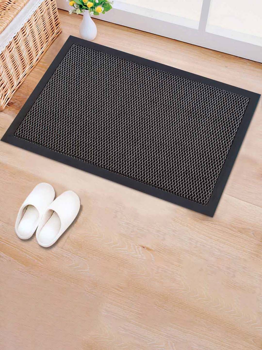 

Freelance Black Textured 2300 GSM Anti-Skid Doormat