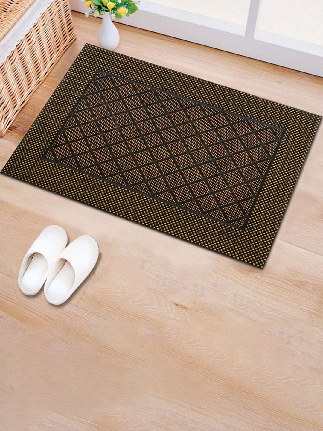 

Freelance Brown Geometric Anti-Skid Doormat