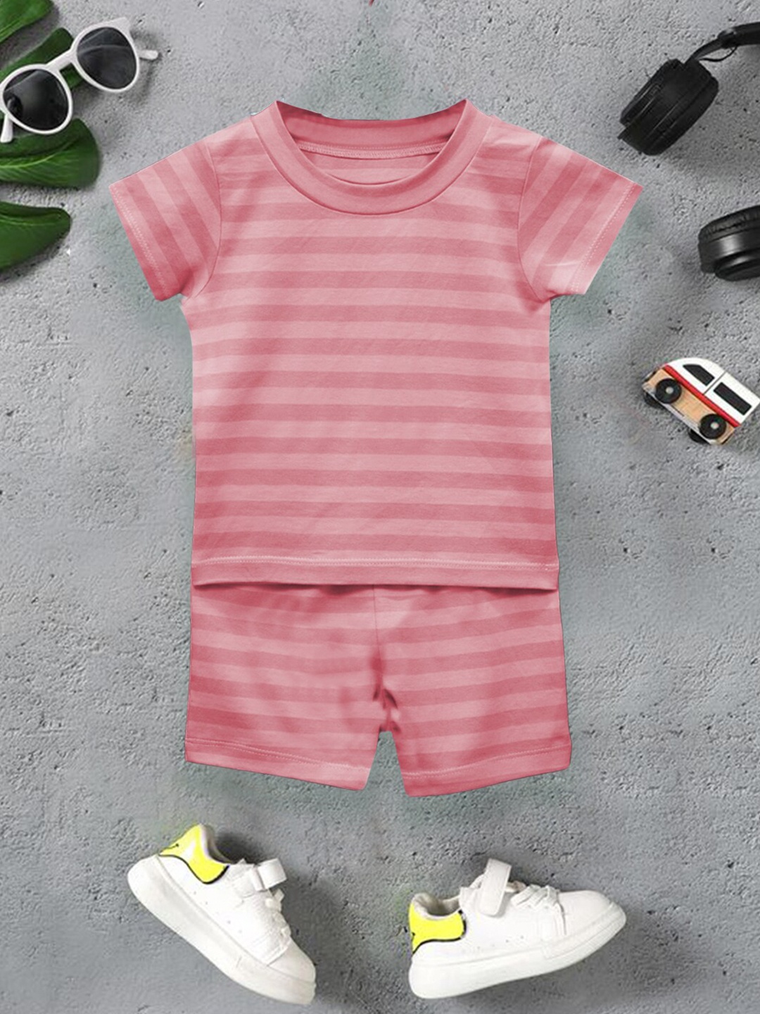 

A.T.U.N. Infants Striped T-shirt with Shorts, Pink