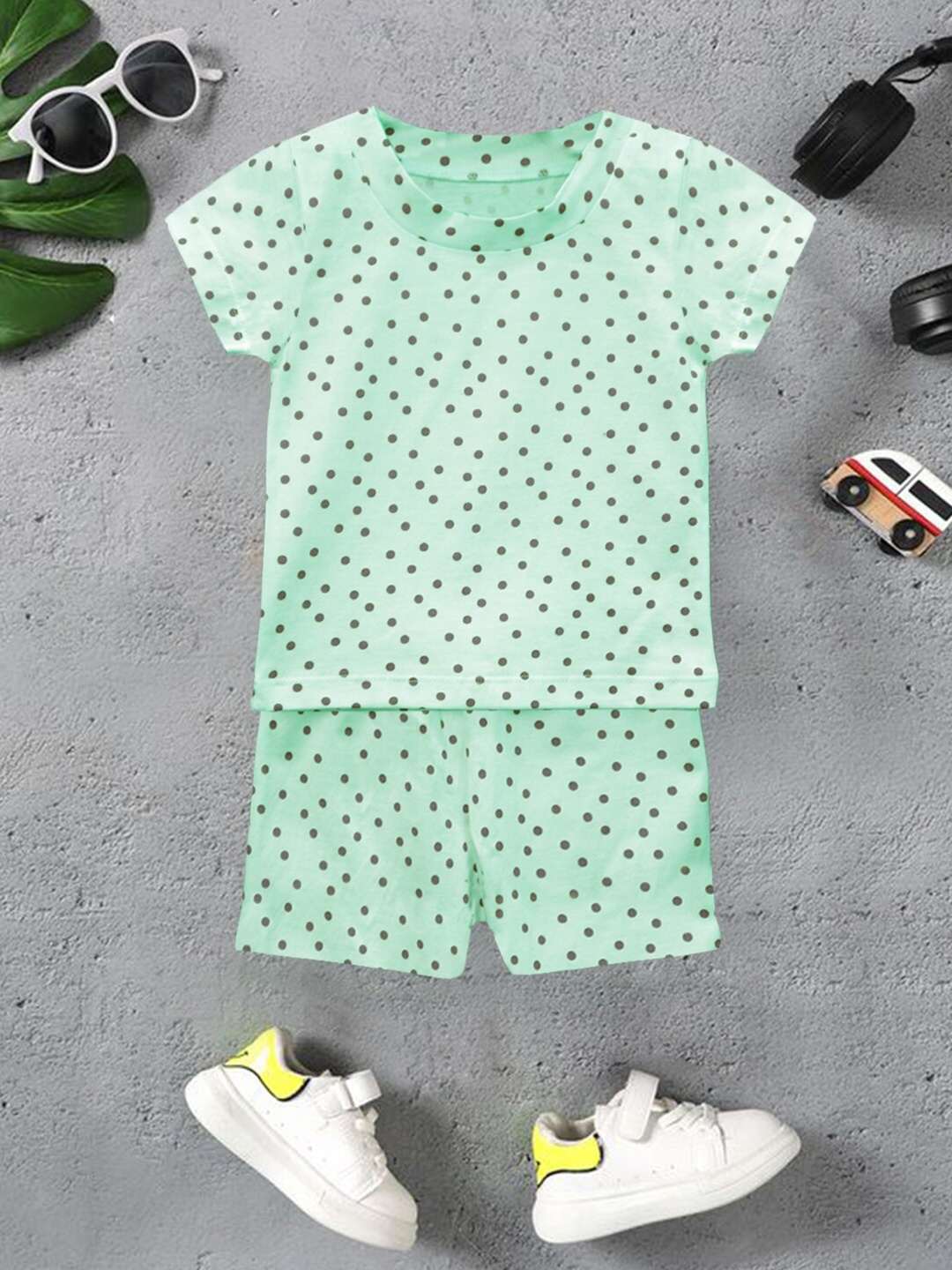 

A.T.U.N. Boys Printed Pure Cotton T-shirt With Shorts, Green