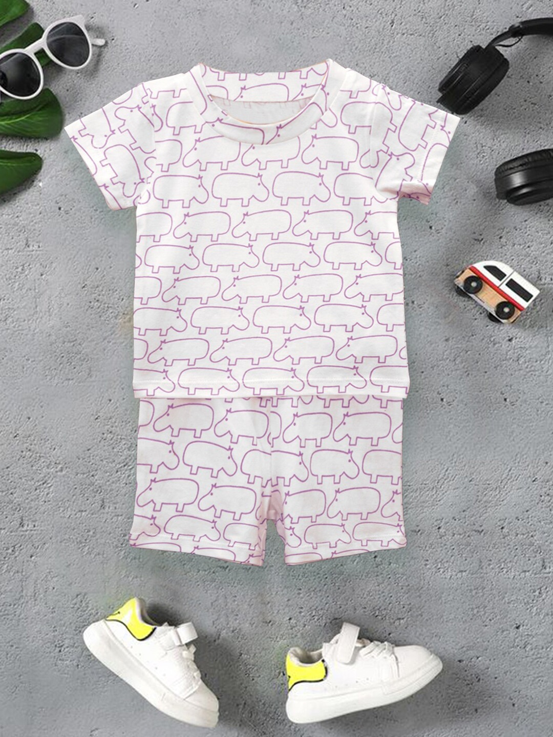

A.T.U.N. Infants Conversational Printed T-shirt With Shorts, Mauve