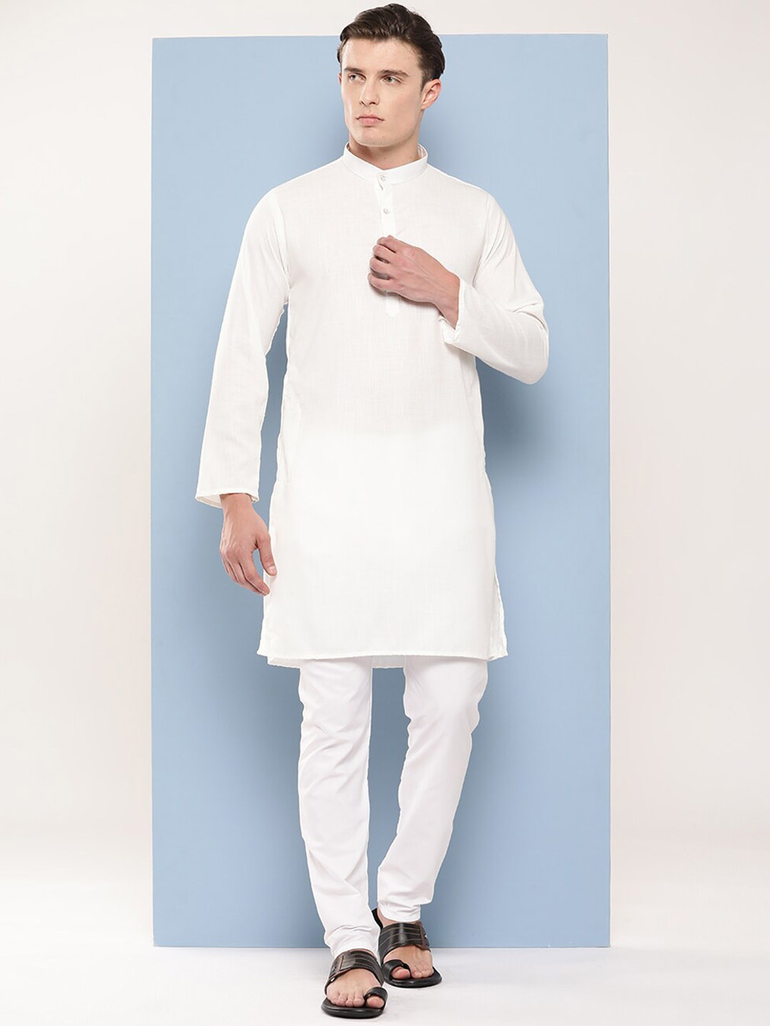 

BAESD Men Thread Work Kurta, White