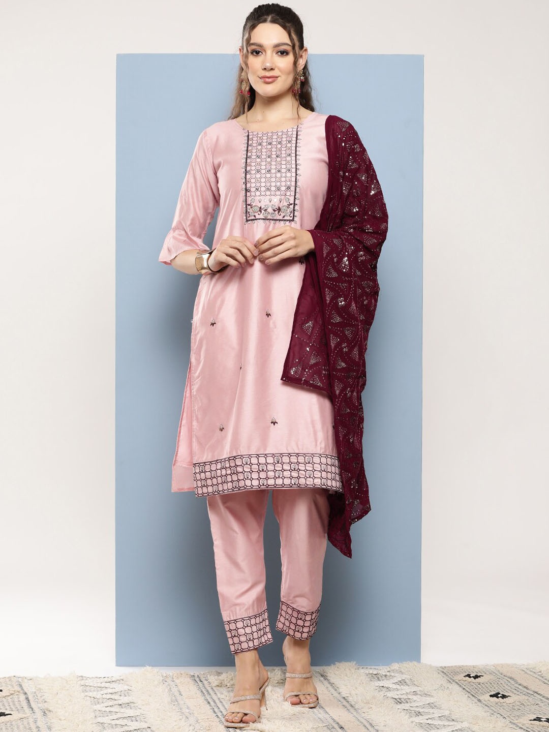 

BAESD Floral Embroidered Round Neck Flared Sleeves Straight Kurta With Trousers & Dupatta, Peach