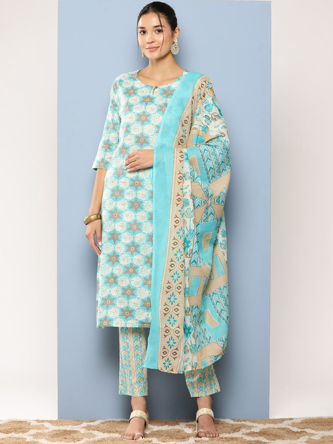 

BAESD Floral Printed Round Neck Pure Cotton Straight Kurta With Trousers & Dupatta, Turquoise blue