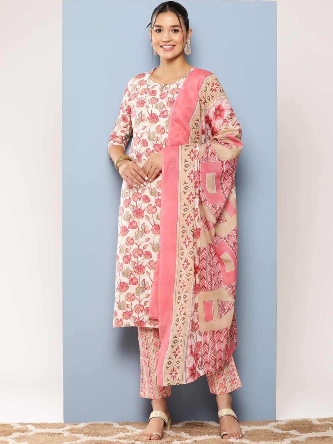

BAESD Floral Printed Pure Cotton Straight Kurta With Trousers & Dupatta, Pink