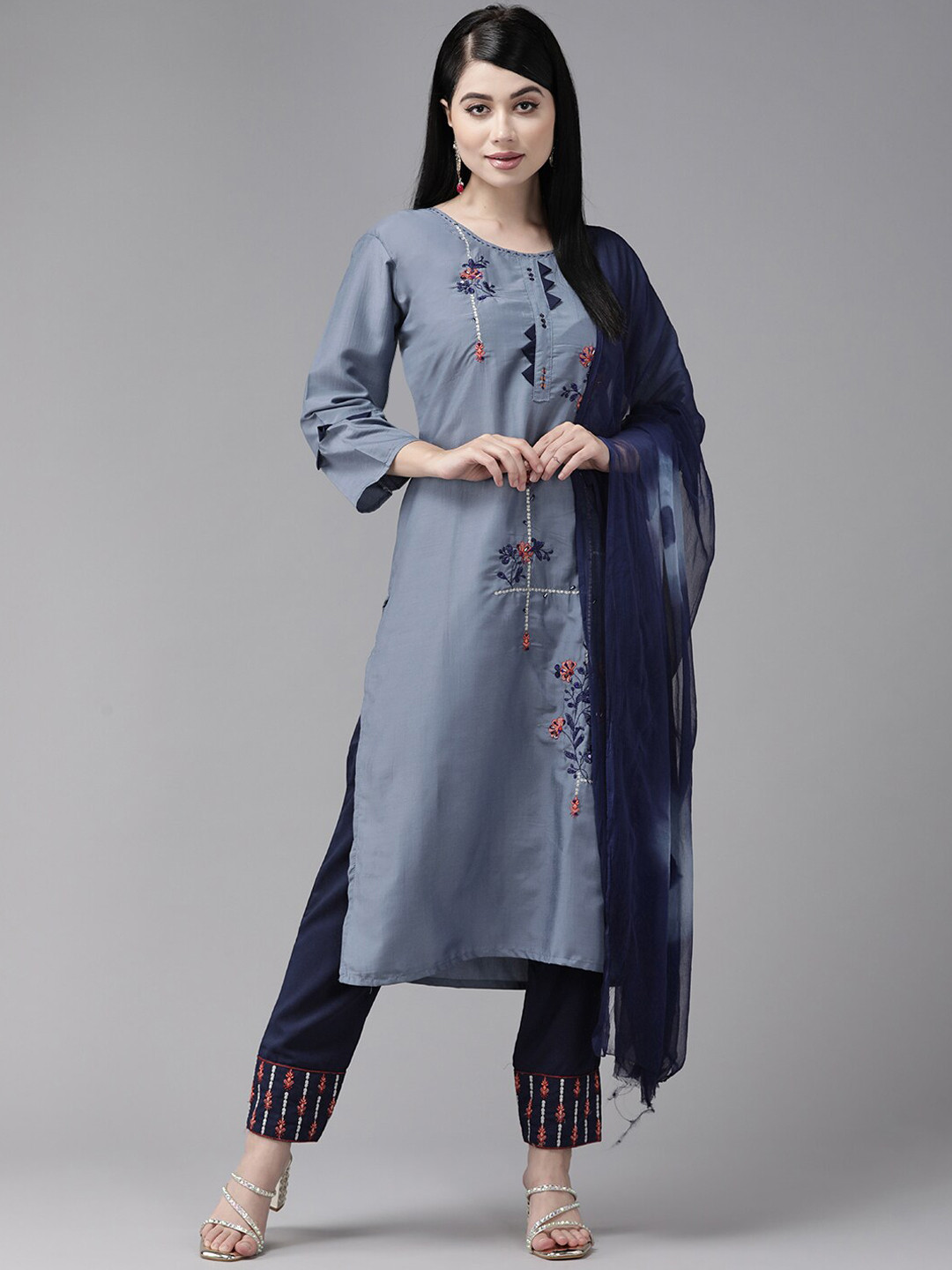 

BAESD Ethnic Motifs Embroidered Regular Thread Work Kurta with Trouser, Grey