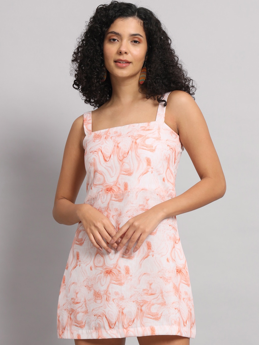 

Mast & Harbour White & Peach Abstract Print Georgette A-Line Dress