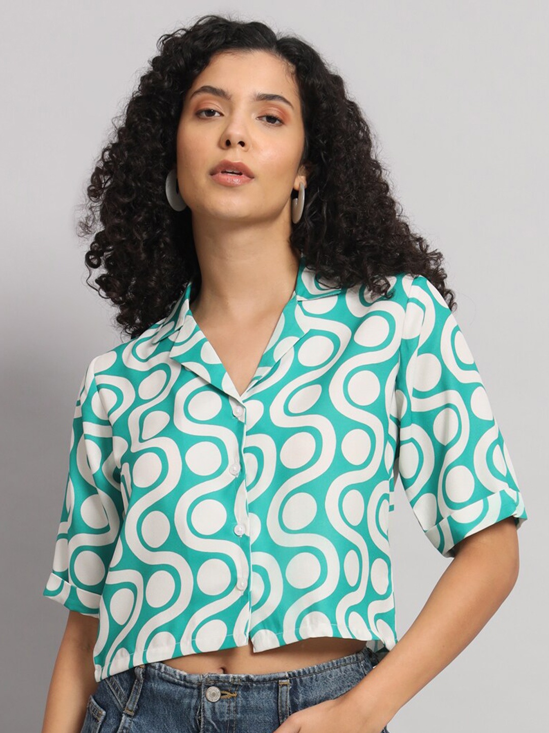 

Mast & Harbour Green Classic Printed Casual Crop Shirt