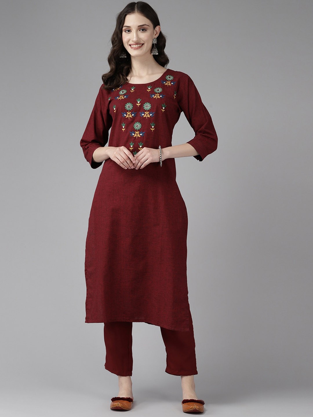 

BAESD Floral Embroidered Cotton Straight Kurta, Maroon