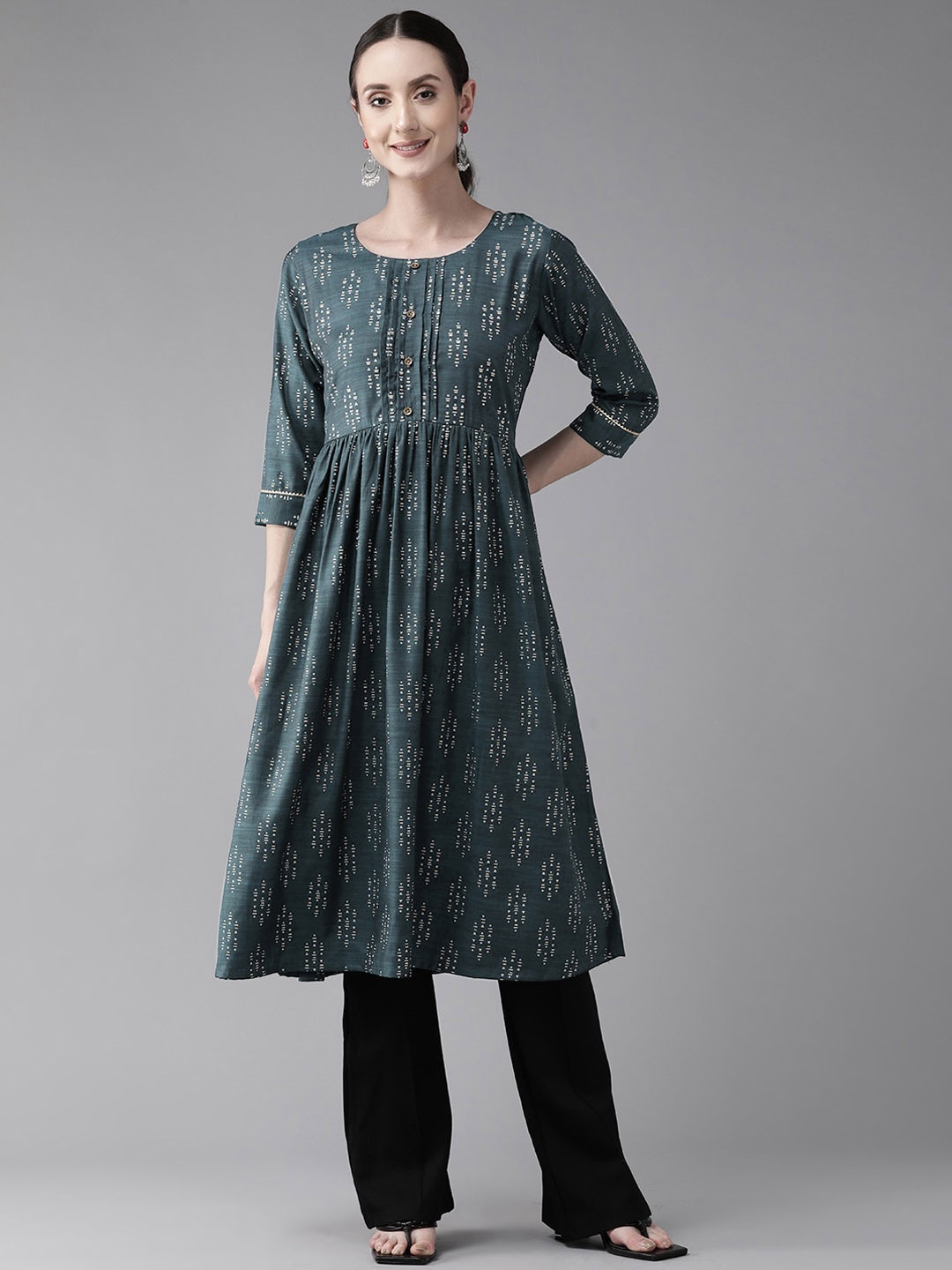 

BAESD Geometric Printed Round Neck A-Line Kurta, Green