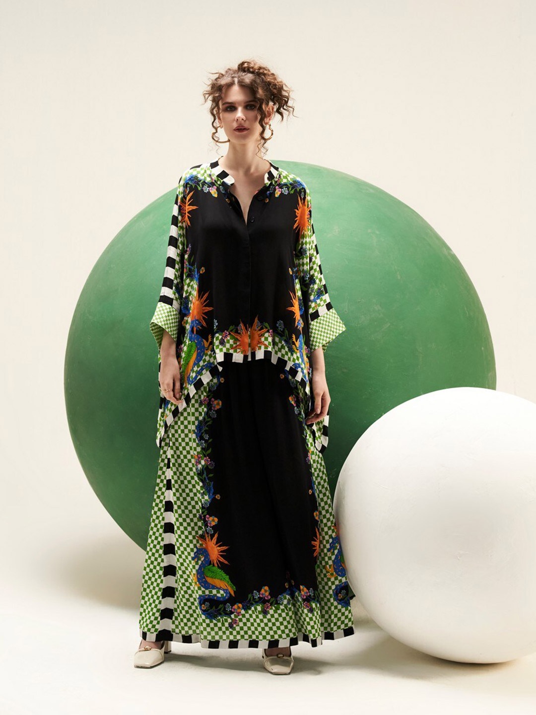 

VERB BY PALLAVI SINGHEE Floral Printed Mandarin Collar Flared Sleeves Georgette Top, Black