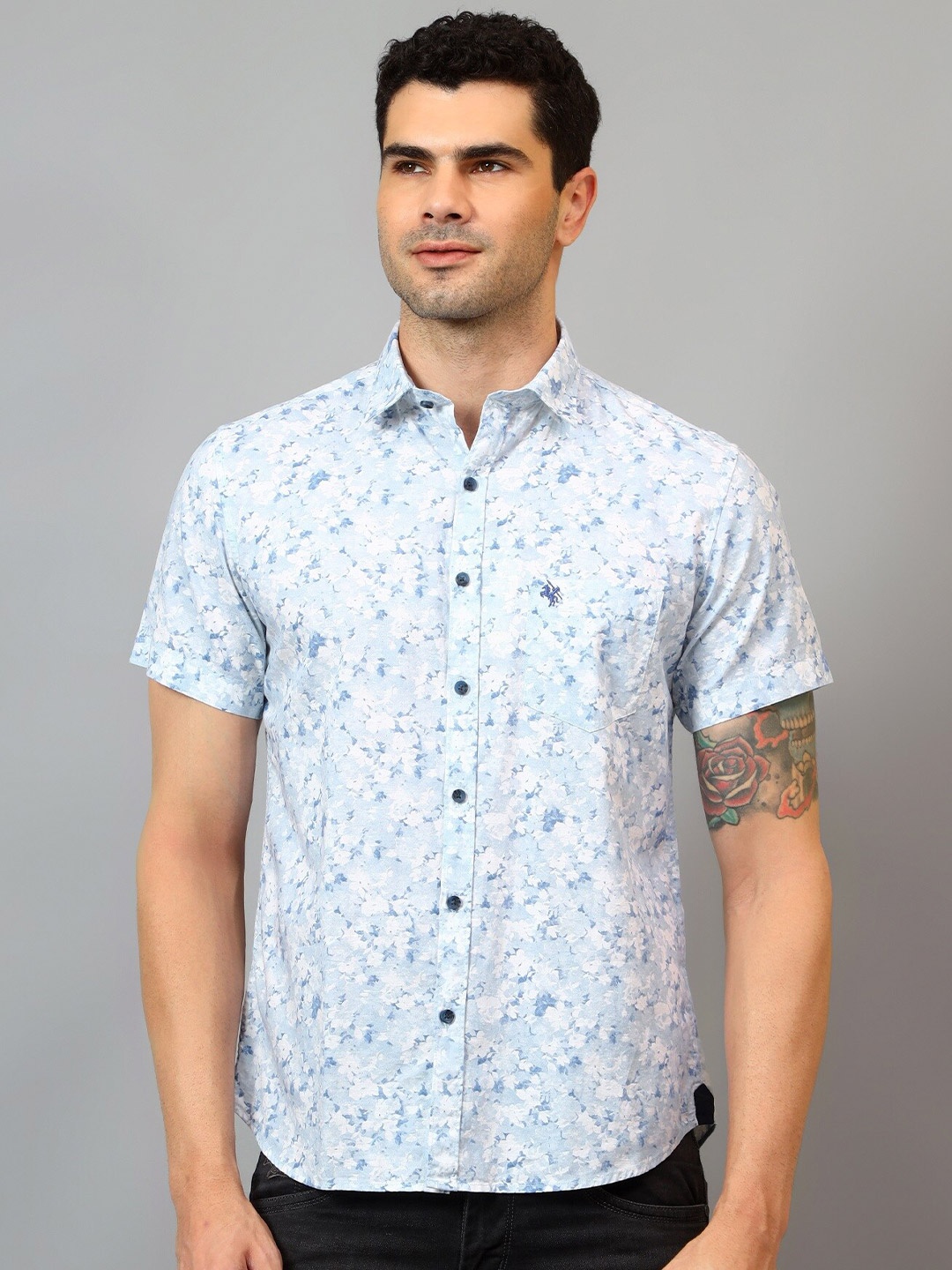 

Cantabil Comfort Abstract Cotton Printed Casual Shirt, Blue