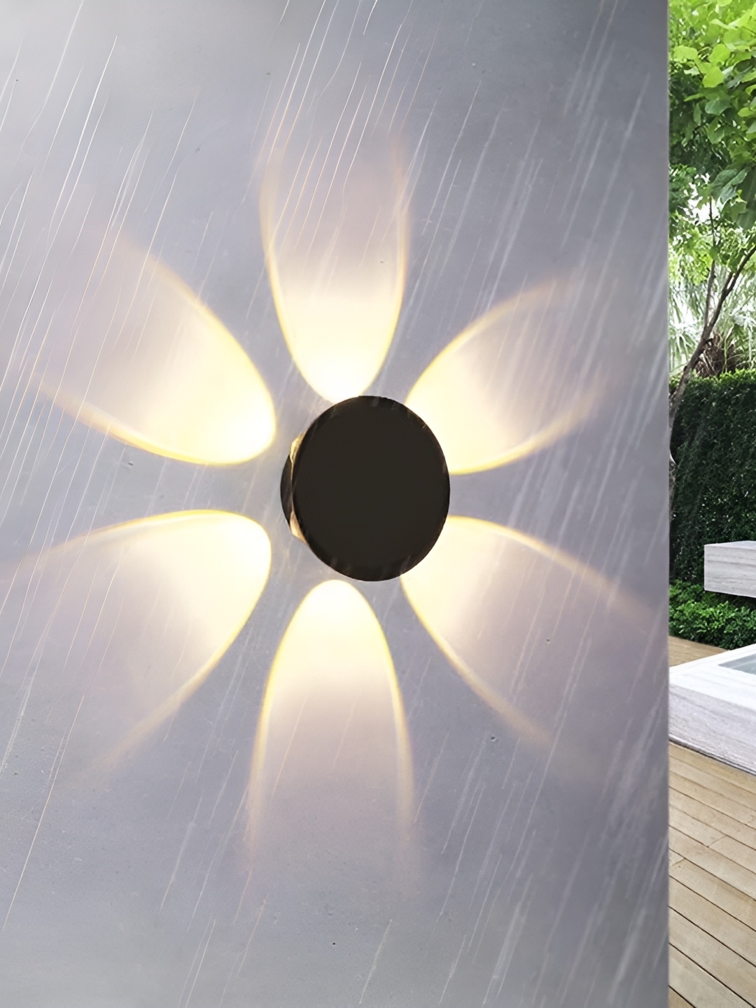 

ENORMITY Unisex Yellow Outdoor Lamps