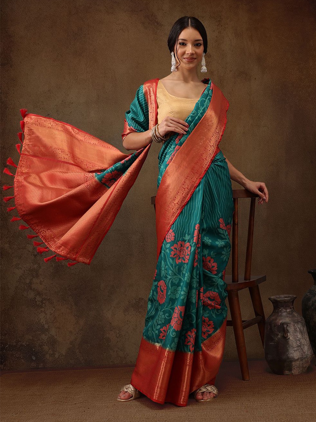 

Silk Land Floral Kanjeewaram Silk Silk Digital Print saree, Teal