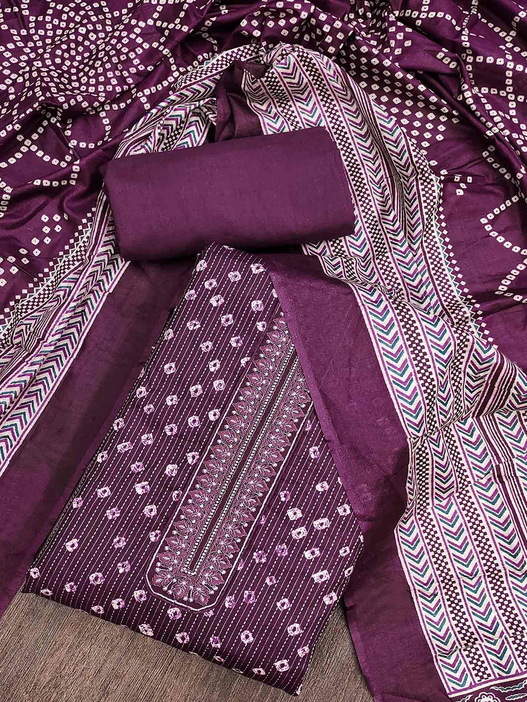 

Peachmode Bandhani Printed Pure Cotton Unstitched Dress Material, Purple