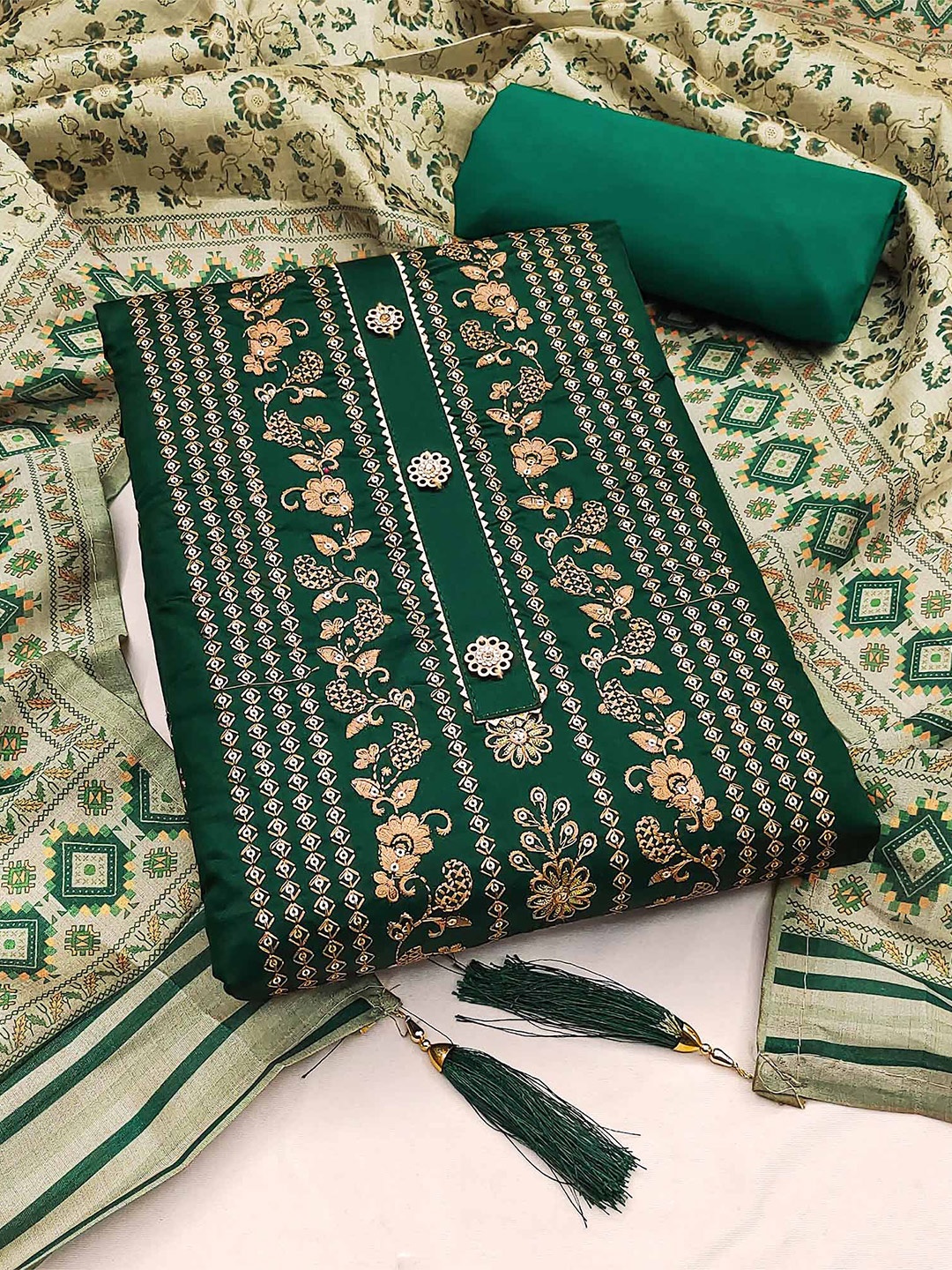 

Peachmode Floral Embroidered Unstitched Dress Material, Green