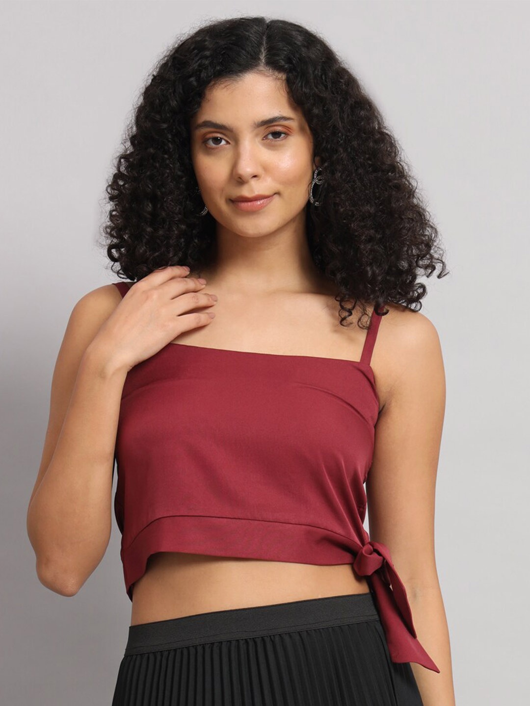 

Mast & Harbour Shoulder Straps Crop Top, Maroon