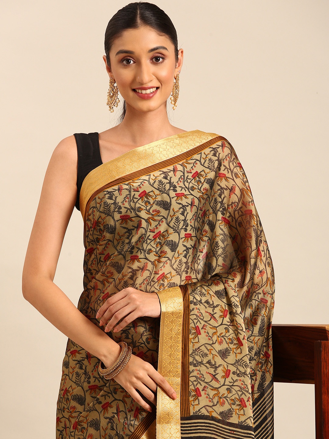 HERE&NOW Floral Printed Saree, Multi