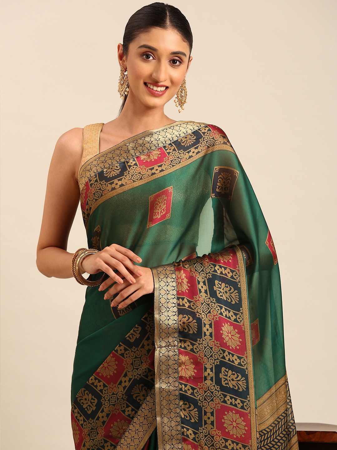 

HERE&NOW Ethnic Motifs Printed Saree, Green