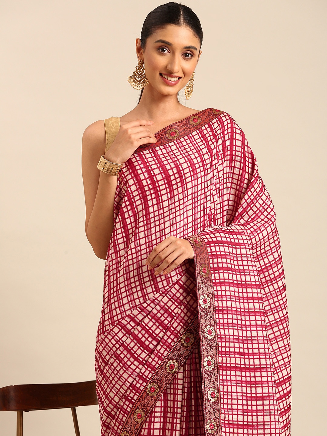 

HERE&NOW Checked Zari Saree, Red