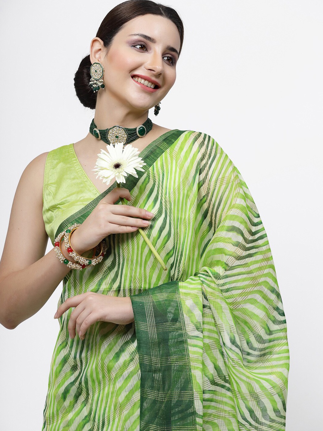

ISHQY Zari Silk Cotton Saree, Green