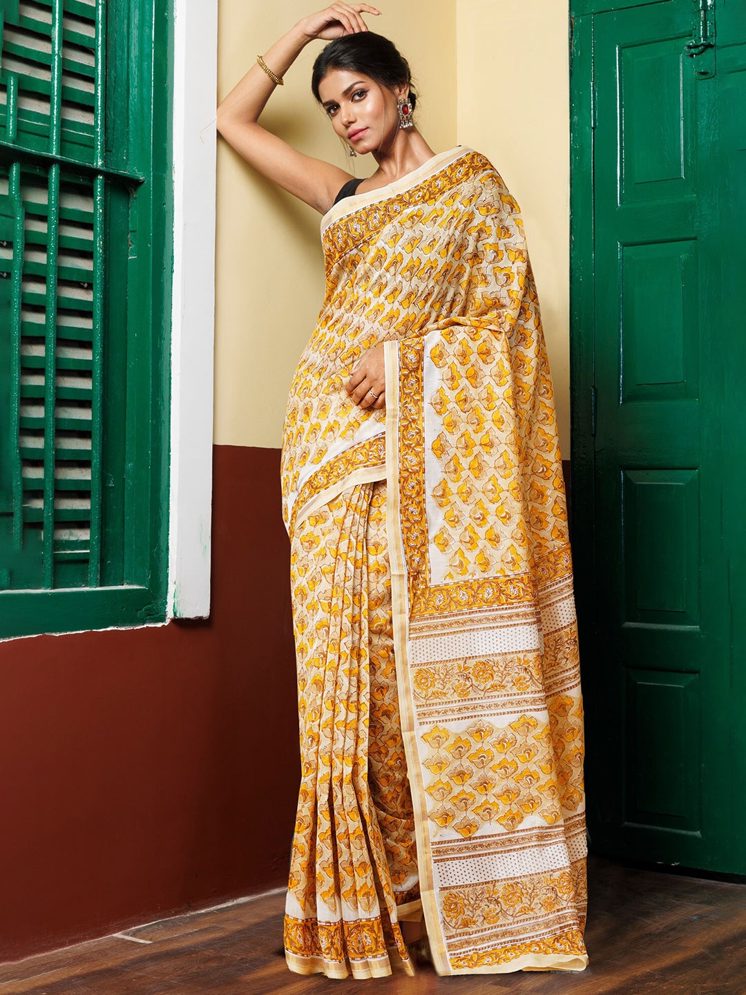 

Unnati Silks Ethnic Motifs Zari Silk Cotton Handloom Chanderi Saree, Cream