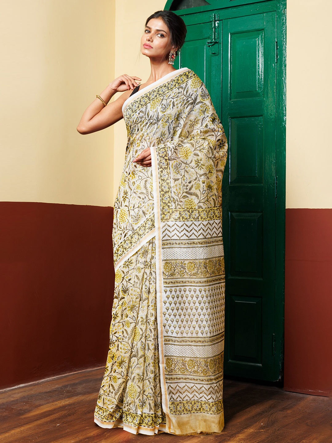 

Unnati Silks Ethnic Motifs Zari Silk Cotton Handloom Chanderi Saree, Brown