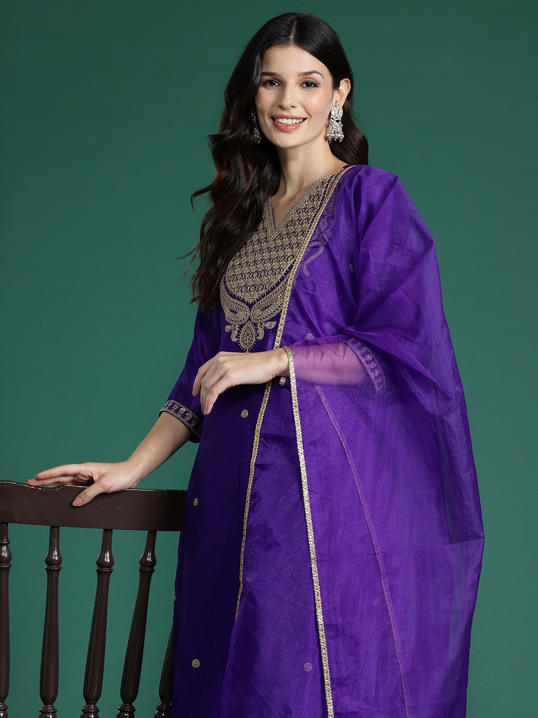 

Indo Era Women Ethnic Motifs Embroidered Sequinned Kurta with Trousers & Dupatta, Purple