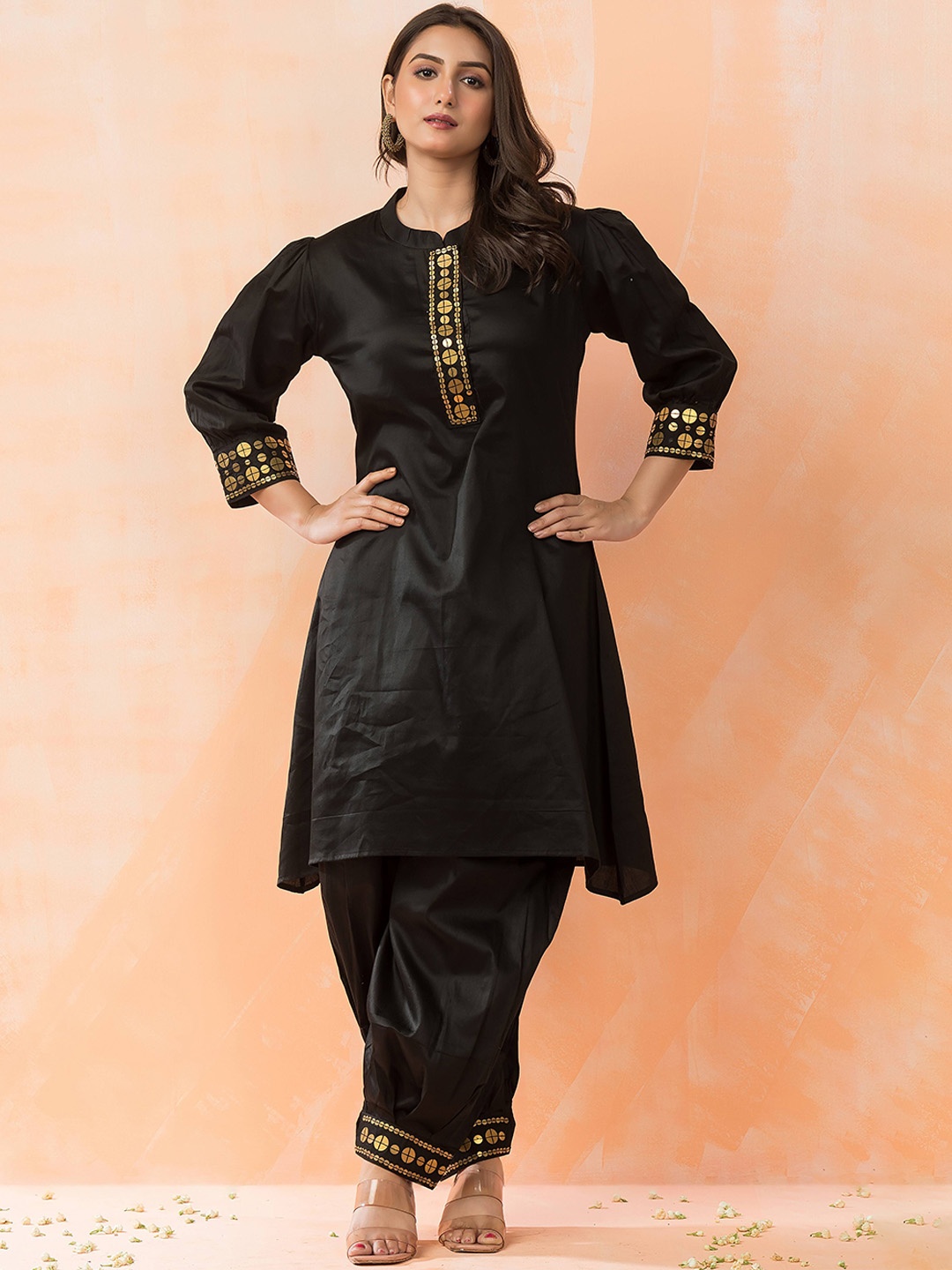 

SACRED SUTA Yoke Design Mandarin Collar Gotta Patti A-Line Kurta With Salwar, Black
