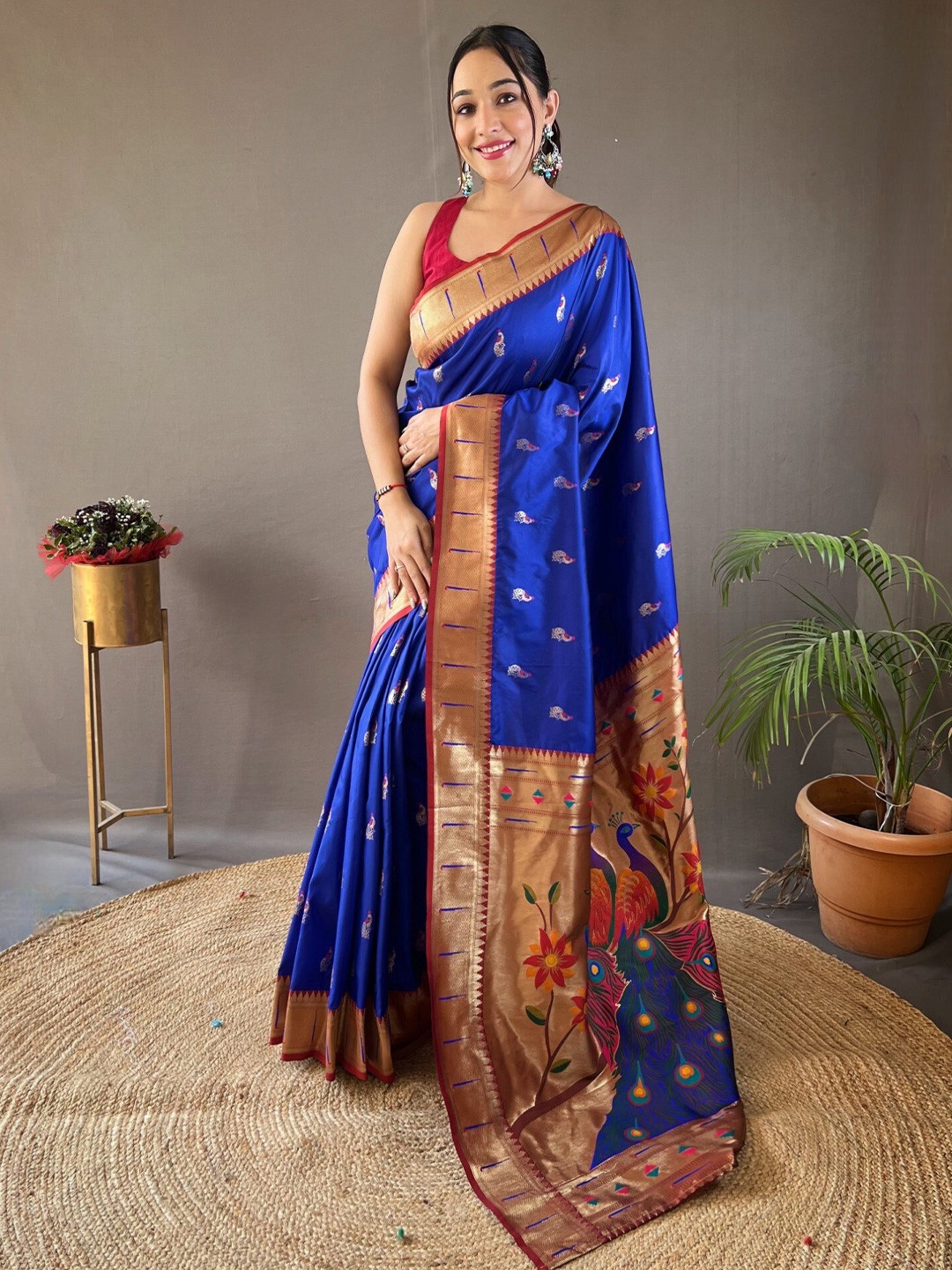 

LeeliPeeri Designer Ethnic Motifs Zari Silk Blend Paithani Saree, Blue