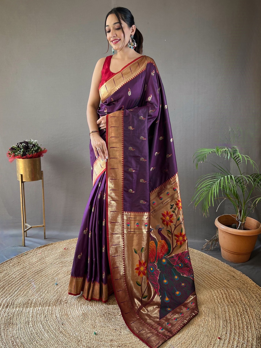 

LeeliPeeri Designer Woven Design Zari Silk Blend Designer Paithani Saree, Purple