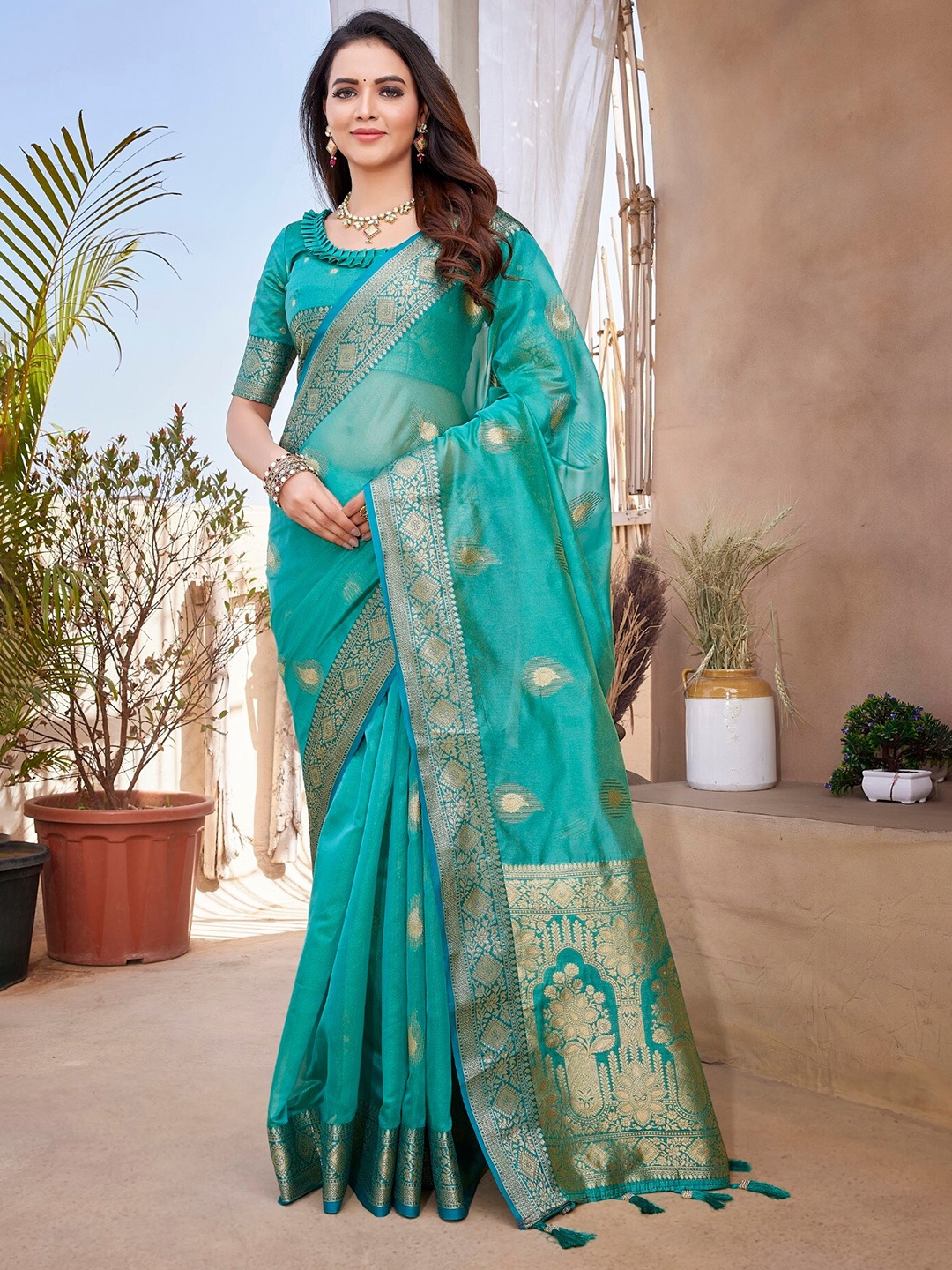 

LeeliPeeri Designer Ethnic Motifs Zari Silk Blend Chanderi Saree, Blue