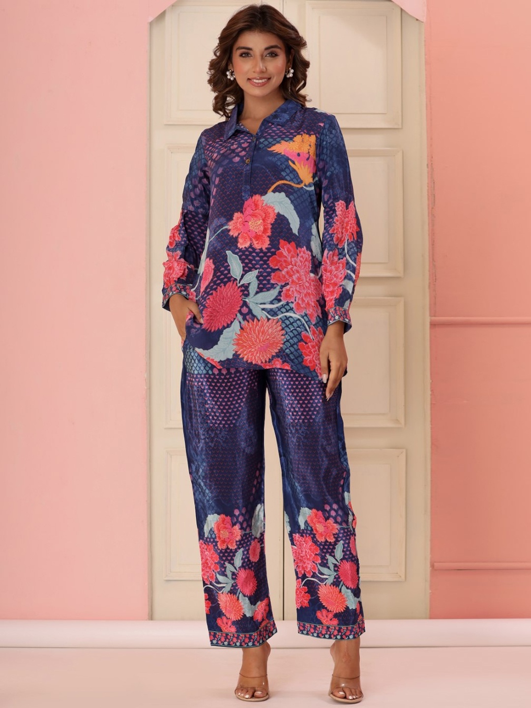 

AUTUMN LANE Dhwani Emerald Floral Digital Printed Tunic With Trouser Co-Ords, Purple