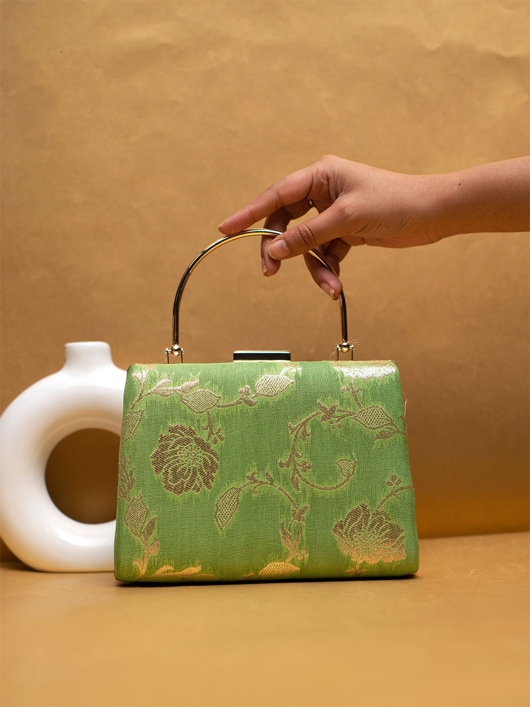 

ARTKLIM Embroidered Box Clutch, Green