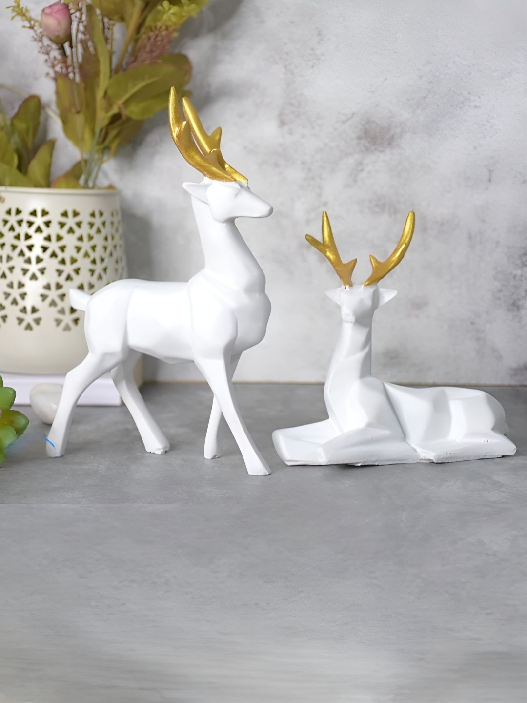 

Mariner's Creation White & Gold Toned 2 Pieces Birds and Animals Figurine Showpieces